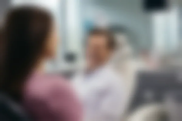 深圳健康齿科牙牙口腔诊所儿童牙科原价300元起，现优惠价仅需200元起，快来享受超值服务！